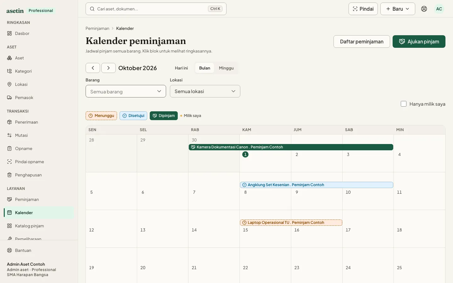 Kalender peminjaman bulan Oktober 2026 di Asetin: blok Menunggu, Disetujui, dan Dipinjam untuk kamera, angklung, dan laptop (data contoh)